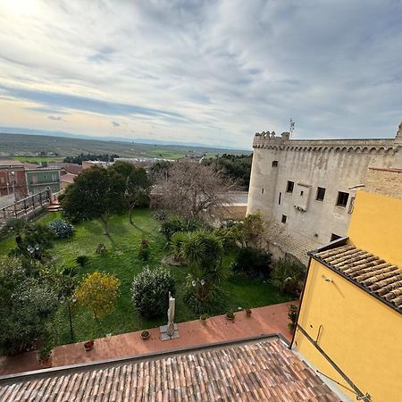 B&B Palazzo Croghan Torremaggiore Екстер'єр фото