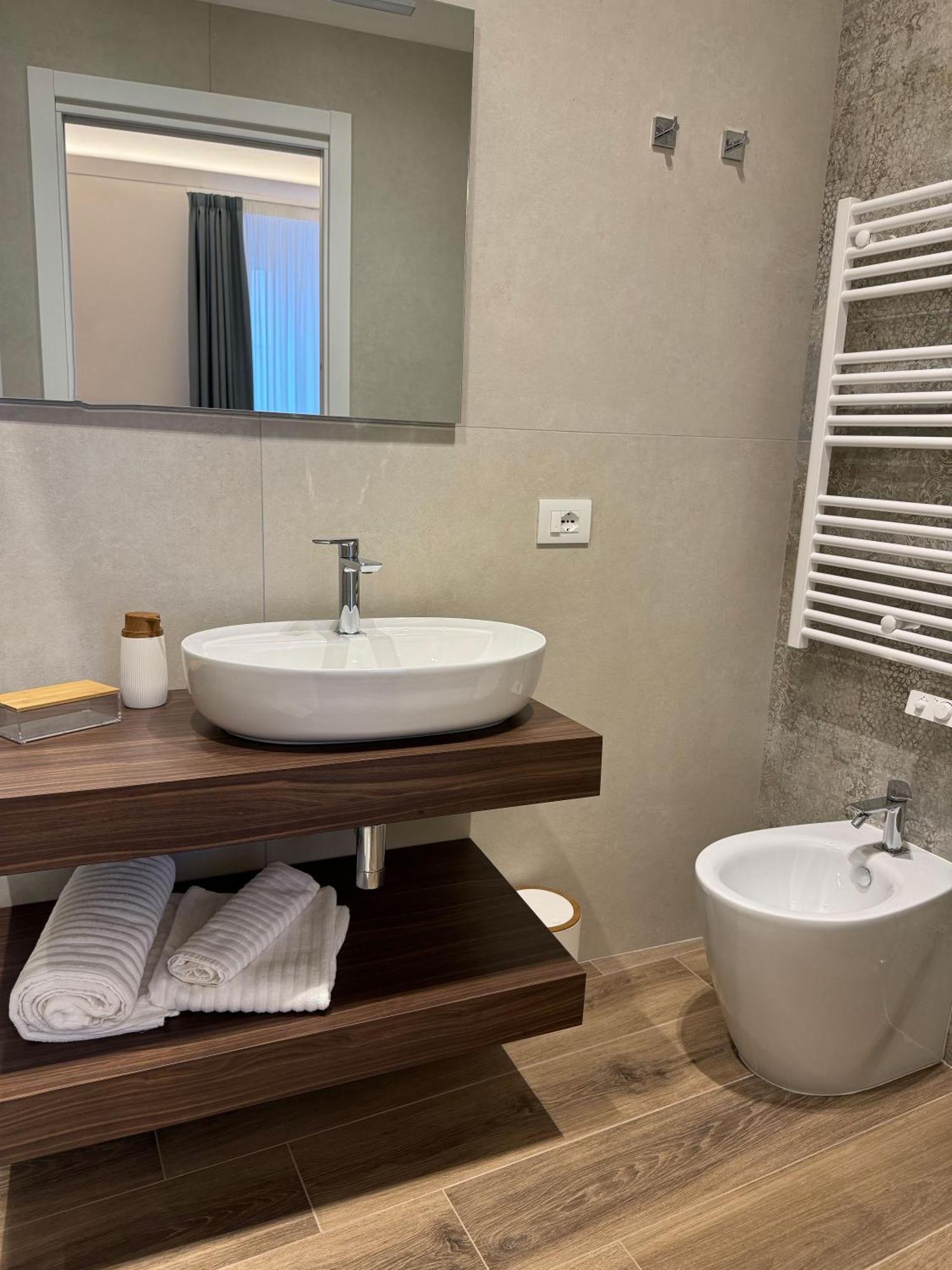 B&B Palazzo Croghan Torremaggiore Екстер'єр фото