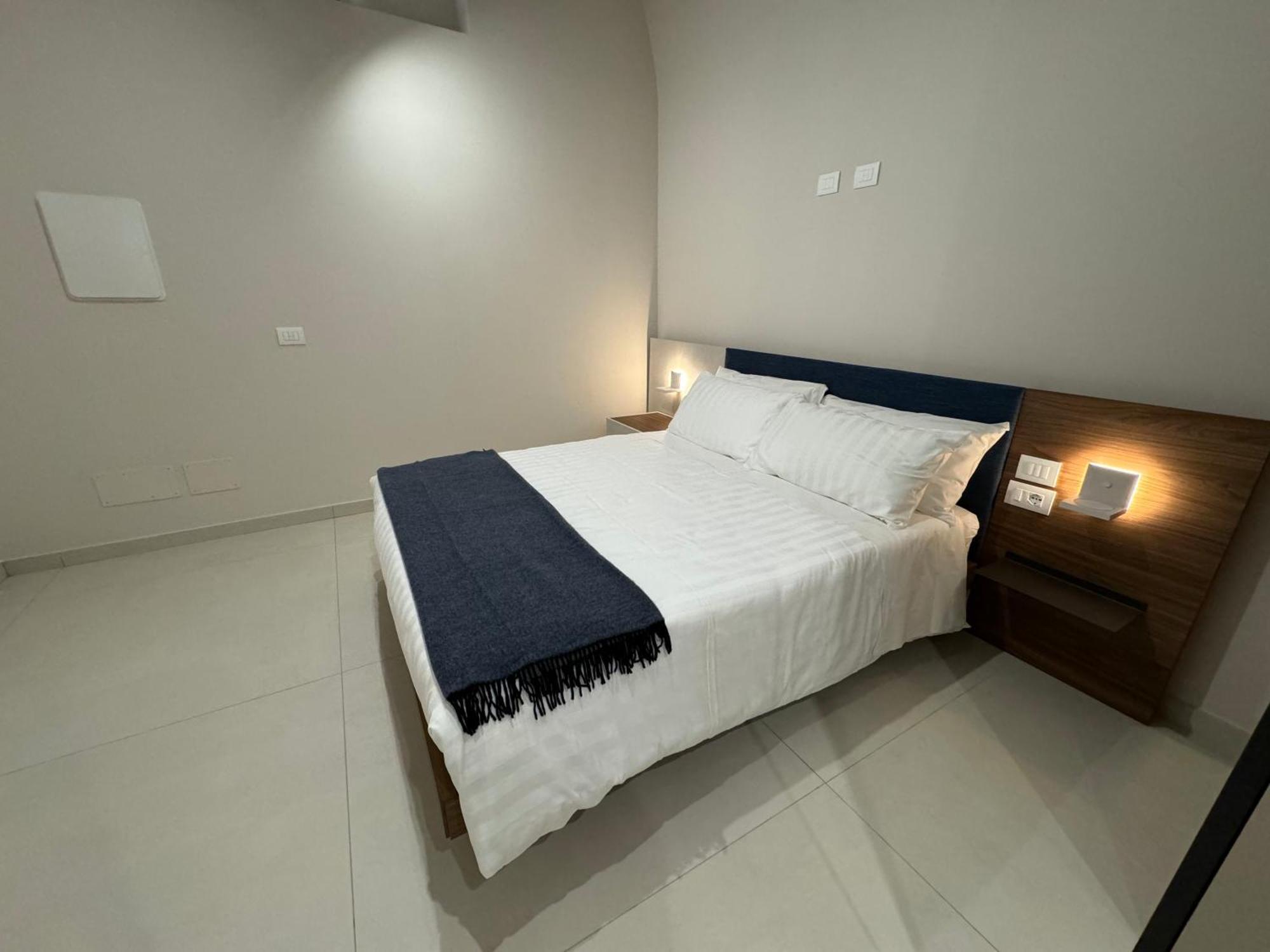 B&B Palazzo Croghan Torremaggiore Екстер'єр фото